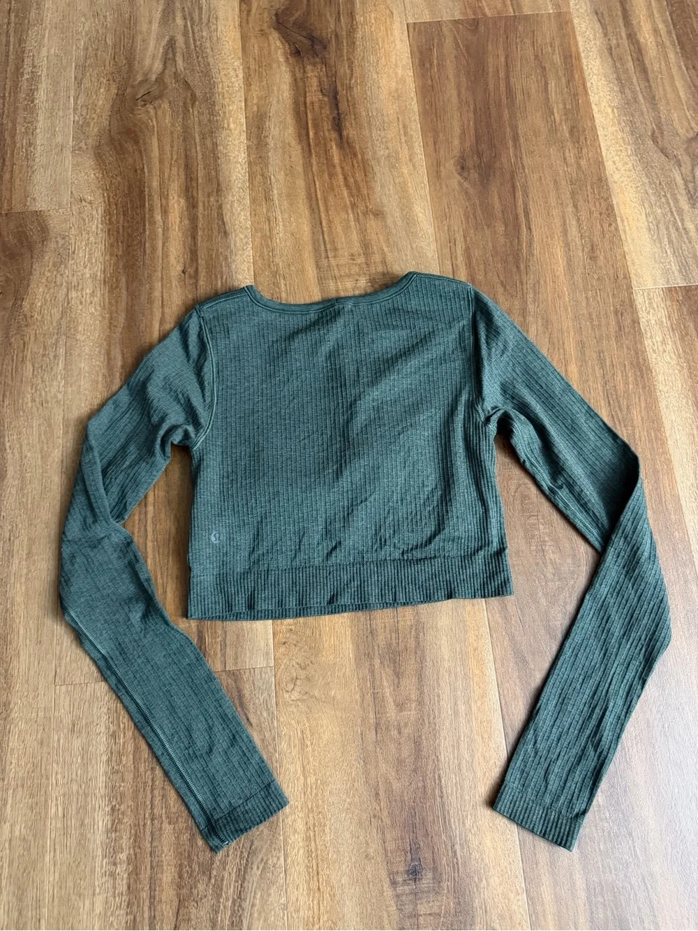 Lululemon Ebb to Street Long Sleeve Rainforest Green Size 6